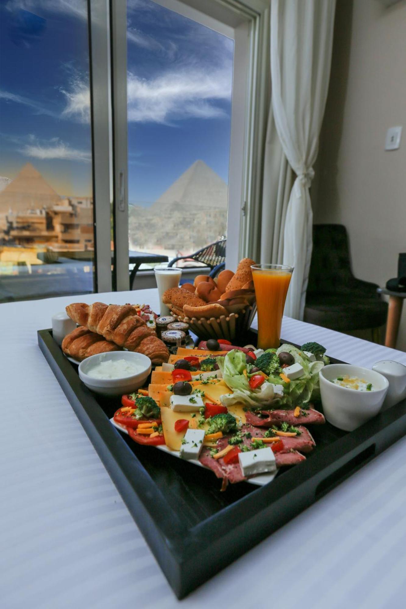 Steps In Pyramids View Hotel Kafrat al Jabal Exterior photo