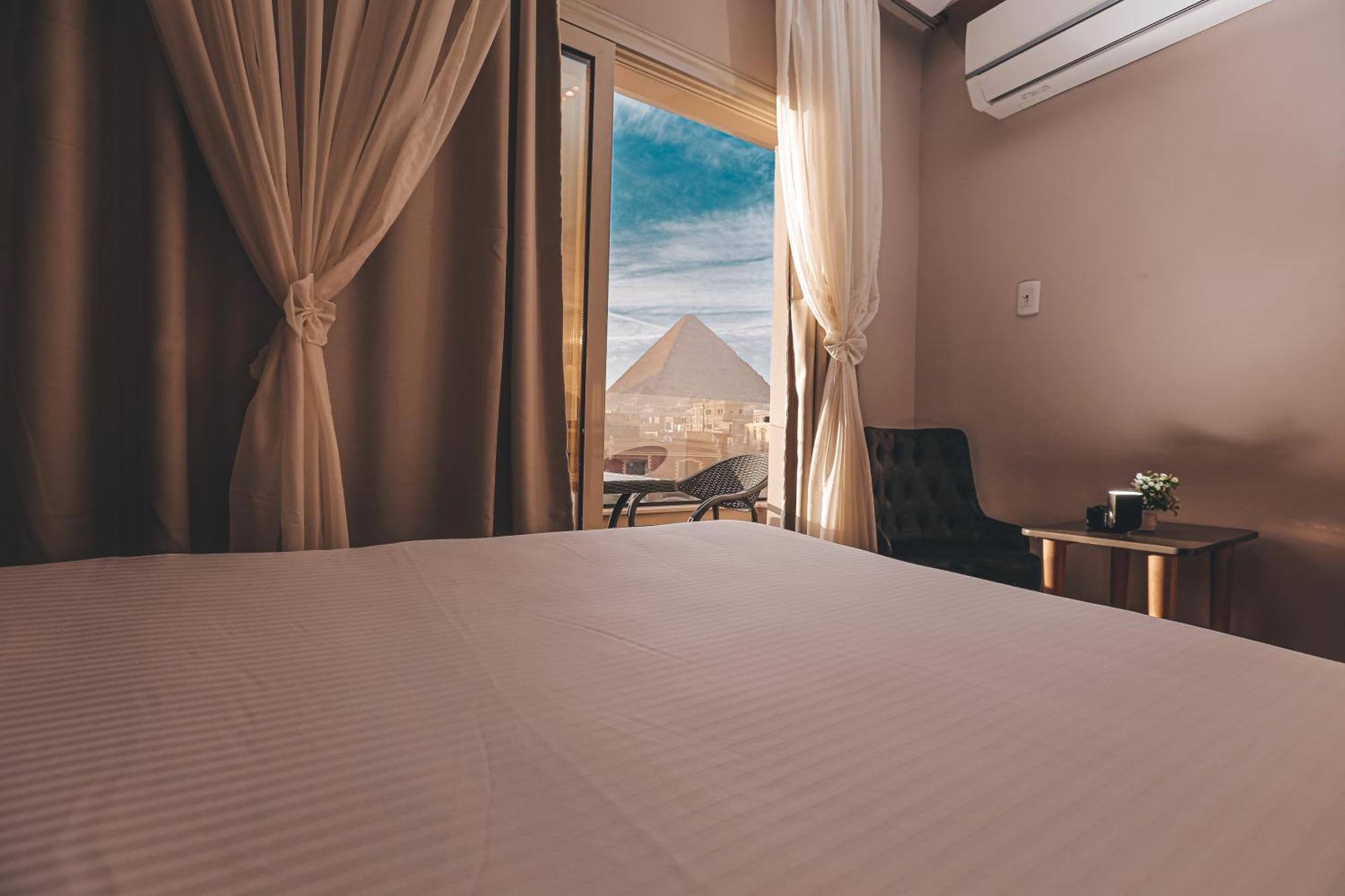 Steps In Pyramids View Hotel Kafrat al Jabal Exterior photo